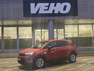 Punainen Käytetty 2021 Opel Crossland Comfort Katumaasturi | 14 900 € (Hyvä tarjous)
