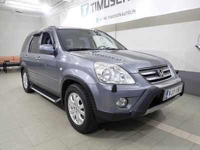 Valkoinen Käytetty 2004 Honda CR-V Elegance Katumaasturi | 6 490 €