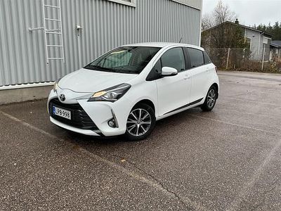 Valkoinen Käytetty 2020 Toyota Yaris Multidrive S Viistoperä | 16 900 € (Perustarjous)