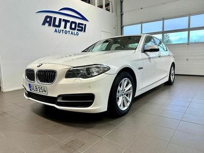 Käytetty BMW 520 Comfort Edition 250 HP (183 kW) 2014 Valkoinen Sedan