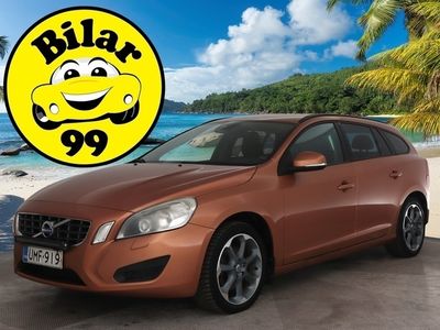 käytetty Volvo V60 D3 aut ** Suomi-Auto / Vakionopeudens / Vetokoukku / Xenon / Autom-Ilmastointi / Huoltokirja ** - *OSTA NYT, MAKSA KESÄKUUSSA!* -