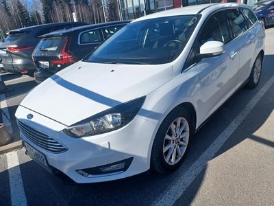 käytetty Ford Focus 1,0 EcoBoost 125 hv M6 Trend 5-ovinen / Tehdastakuu