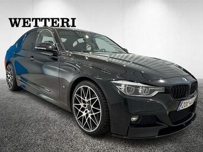 Käytetty BMW 330e M Sport 252 HP (185 kW) 2017 Musta Sedan