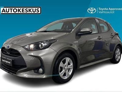 Käytetty Toyota Yaris Active 91 HP (66 kW) 2020 Metalliväri Viistoperä