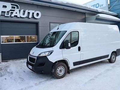 Käytetty Peugeot Boxer Premium 140 HP (102 kW) 2023 Valkoinen Van