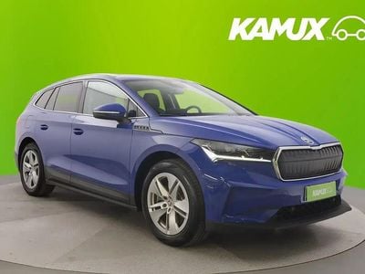 Käytetty Skoda Enyaq iV 150 kW (204 HP) 2022 Sininen Katumaasturi