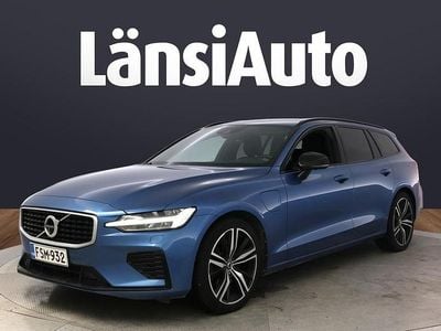 Käytetty Volvo V60 R-Design 392 HP (288 kW) 2020 Sininen Farmari