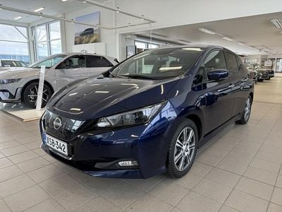 Käytetty Nissan Leaf N-Connecta 110 kW (150 HP) 2023 Sininen Viistoperä