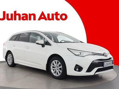 Käytetty Toyota Avensis Multidrive S 147 HP (108 kW) 2017 Valkoinen Farmari