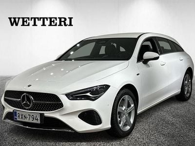 Valkoinen Käytetty 2025 Mercedes CLA250e Edition Sedan | 39 900 €