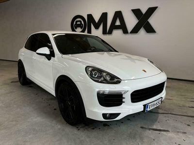 käytetty Porsche Cayenne S E-Hybrid E- | Kamera | Huippuistuimet muistilla | Navi | Bose | Ilmajouset | Vetokoukku