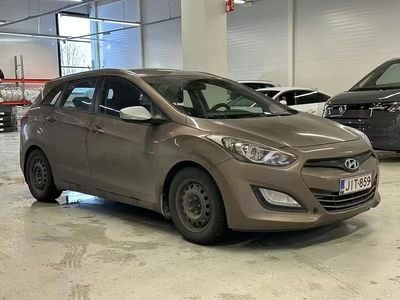 Käytetty Hyundai i30 Comfort 2012 Farmari