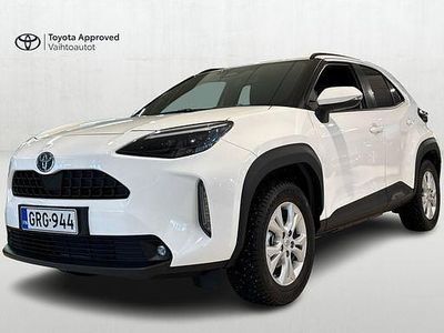 Käytetty Toyota Yaris Cross 116 HP (85 kW) 2025 040 Katumaasturi