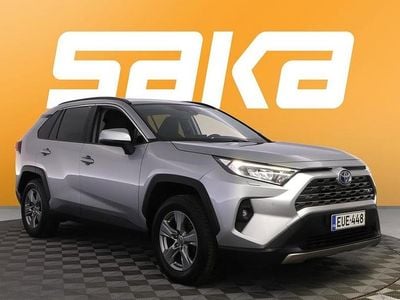Käytetty Toyota RAV4 Hybrid Edition 178 HP (130 kW) 2022 Katumaasturi