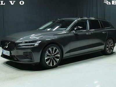 Harmaa Käytetty 2025 Volvo V60 Ultra Farmari | 52 800 €