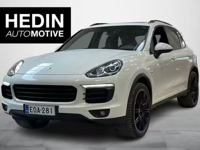 Porsche Cayenne S E-Hybrid