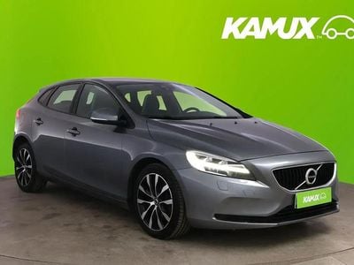 Käytetty Volvo V40 Business Edition 122 HP (89 kW) 2019 Hopea / harmaa Sedan