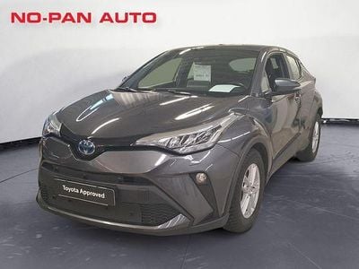 Käytetty Toyota C-HR Active 122 HP (89 kW) 2023 Harmaa Katumaasturi