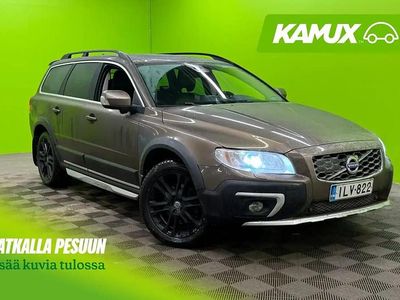 Käytetty Volvo XC70 Standard 215 HP (158 kW) 2015 Ruskea Farmari