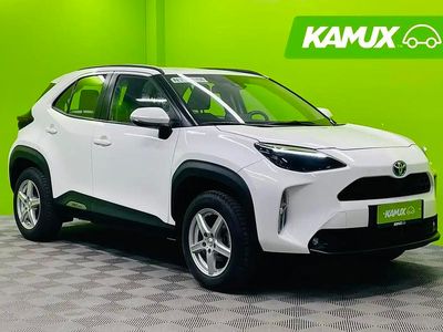 Valkoinen Käytetty 2024 Toyota Yaris Cross Basis Katumaasturi | 23 900 €