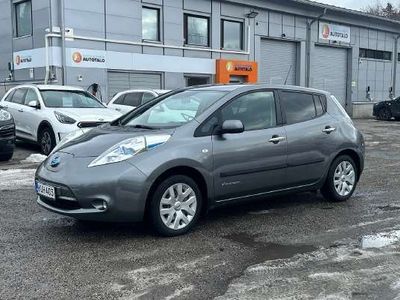 käytetty Nissan Leaf Tekna Leather 30 kWh 6,6 kW charger BOSE-AUDIO