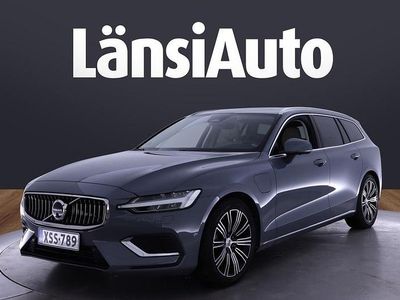 Harmaa Käytetty 2024 Volvo V60 Ultimate Farmari | 45 800 € (Hieman kallis)