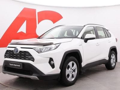 Käytetty Toyota RAV4 Hybrid Active 218 HP (160 kW) 2021 Valkoinen Katumaasturi