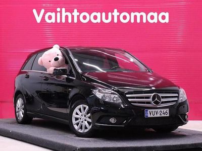 Käytetty Mercedes B180 Business 122 HP (89 kW) 2012 Tila-auto