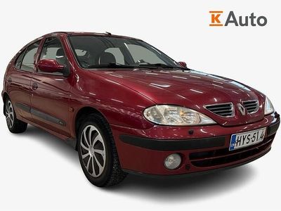 Käytetty Renault Mégane Expression 107 HP (78 kW) 2001 Punainen Viistoperä