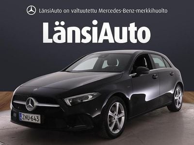 Käytetty Mercedes A250 Business 160 HP (117 kW) 2021 Musta Viistoperä