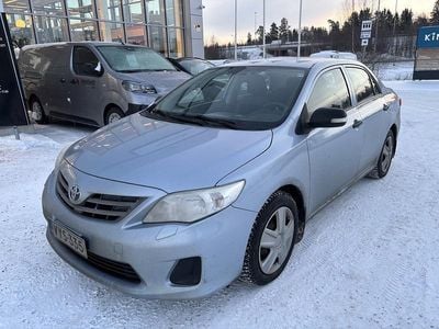 Käytetty Toyota Corolla Terra 132 HP (97 kW) 2010 Sedan