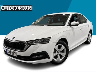 Valkoinen Käytetty 2023 Skoda Octavia Ambition Viistoperä | 19 290 €