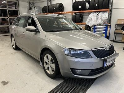 Käytetty 2013 Skoda Octavia Elegance Farmari | 5 900 € (Hieman kallis)