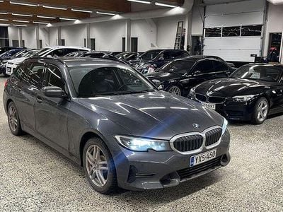 BMW 330e