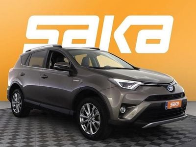 Käytetty Toyota RAV4 Hybrid Premium 155 HP (114 kW) 2016 Katumaasturi