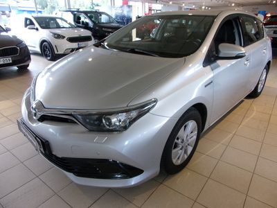 Toyota Auris Hybrid