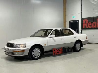 Käytetty Lexus LS400 1991 Sedan