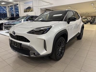 Käytetty 2022 Toyota Yaris Cross Business Edition Katumaasturi | 30 800 € (Hieman kallis)