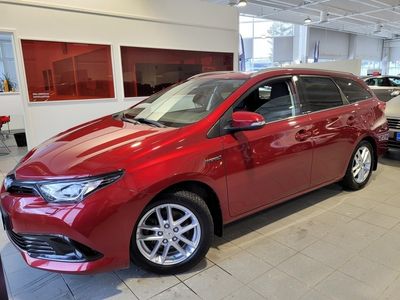 käytetty Toyota Auris Touring Sports 1,8 Hybrid Active Edition - *Korko 0,6%+kulut, uudet ja käytetyt*S-bonuskirjaus 6000€