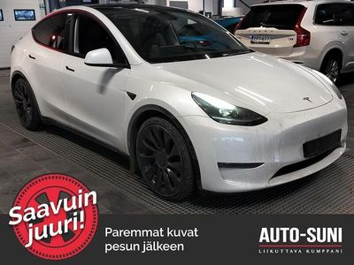 Käytetty Tesla Model Y Performance 336 kW (457 HP) 2023 Katumaasturi