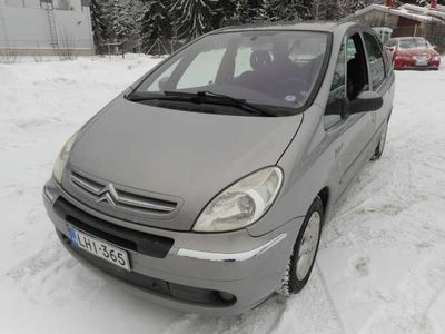 käytetty Citroën Xsara Picasso 1,8i 16v SX