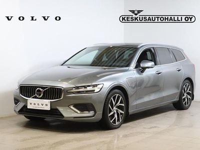Harmaa Käytetty 2021 Volvo V60 Inscription Farmari | 32 950 € (Hieman kallis)
