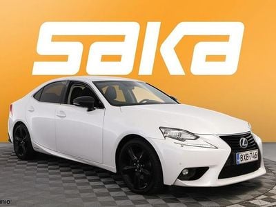 Lexus IS300h
