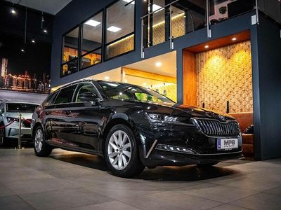 Käytetty Skoda Superb 156 HP (114 kW) 2020 Musta Farmari