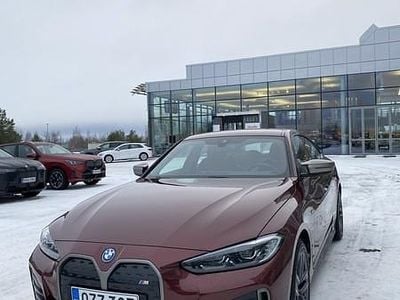 Käytetty BMW i4 Comfort Edition 400 kW (544 HP) 2023 Met. punainen Sedan