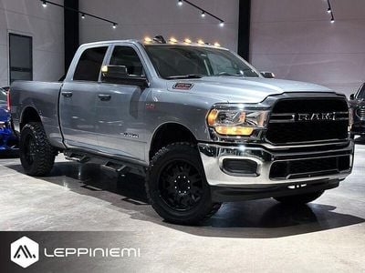 Käytetty 2020 Dodge Ram Nouto | 59 780 €