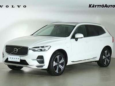 Crystal white met. Käytetty 2023 Volvo XC60 Performance Katumaasturi | 49 900 € (Perustarjous)