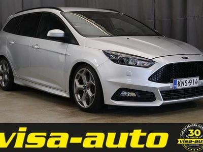 Harmaa Käytetty 2017 Ford Focus ST Farmari | 12 990 € (Perustarjous)