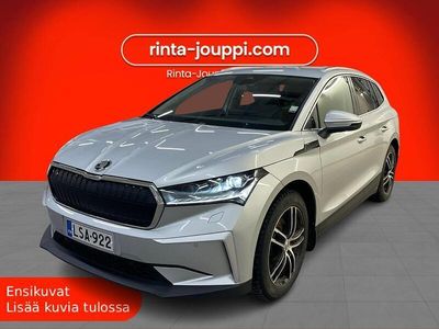 Harmaa Käytetty 2023 Skoda Enyaq iV Katumaasturi | 37 990 € (Perustarjous)