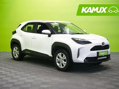 Käytetty Toyota Yaris Cross Business Edition 116 HP (85 kW) 2022 Katumaasturi